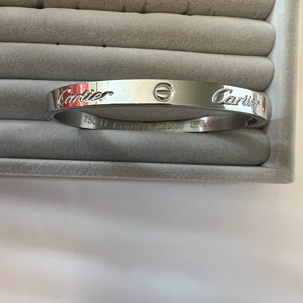 bangle